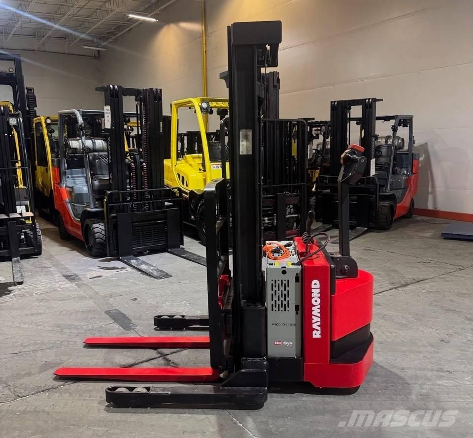 Raymond RSS40 Samopogonski ručni viljuškari