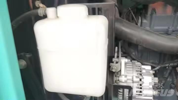 Kobelco SK75 Bageri guseničari