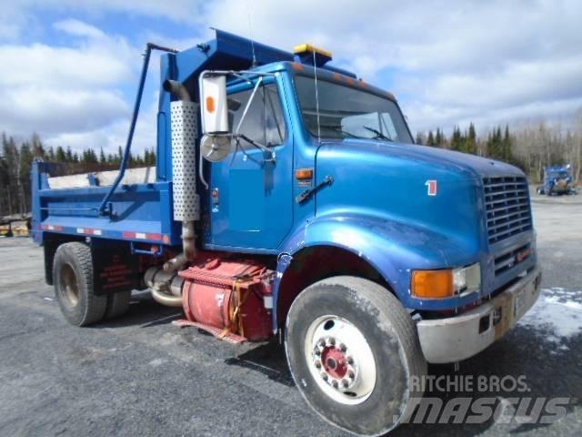 International 8100 Kiperi kamioni