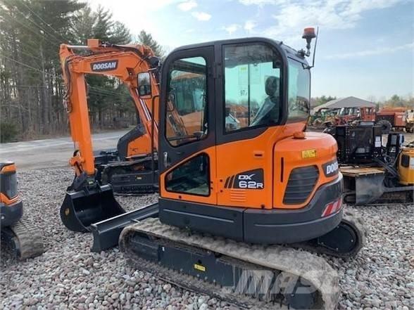 Doosan DX62R-3 Bageri guseničari
