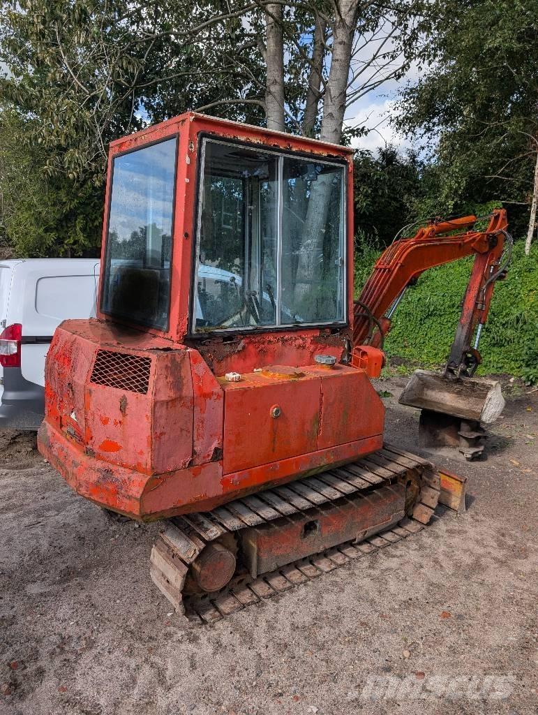 Komatsu PC 10-5 Mini bageri < 7t