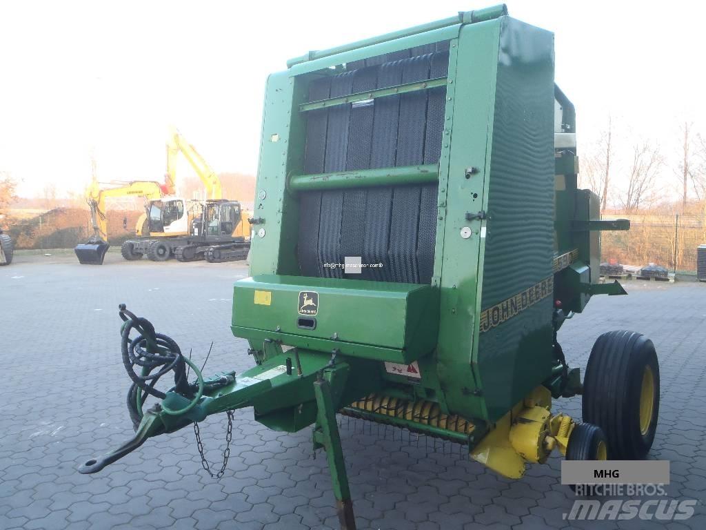 John Deere 590 Prese/balirke za rolo bale