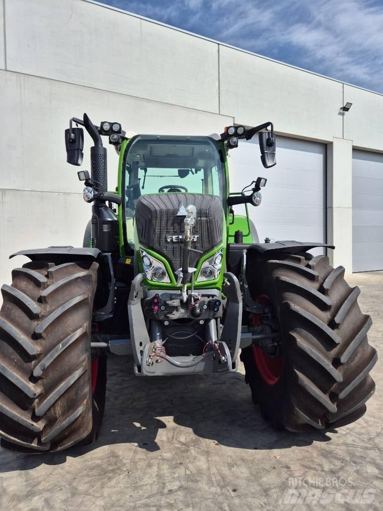 Fendt 720 Profi Plus Traktori
