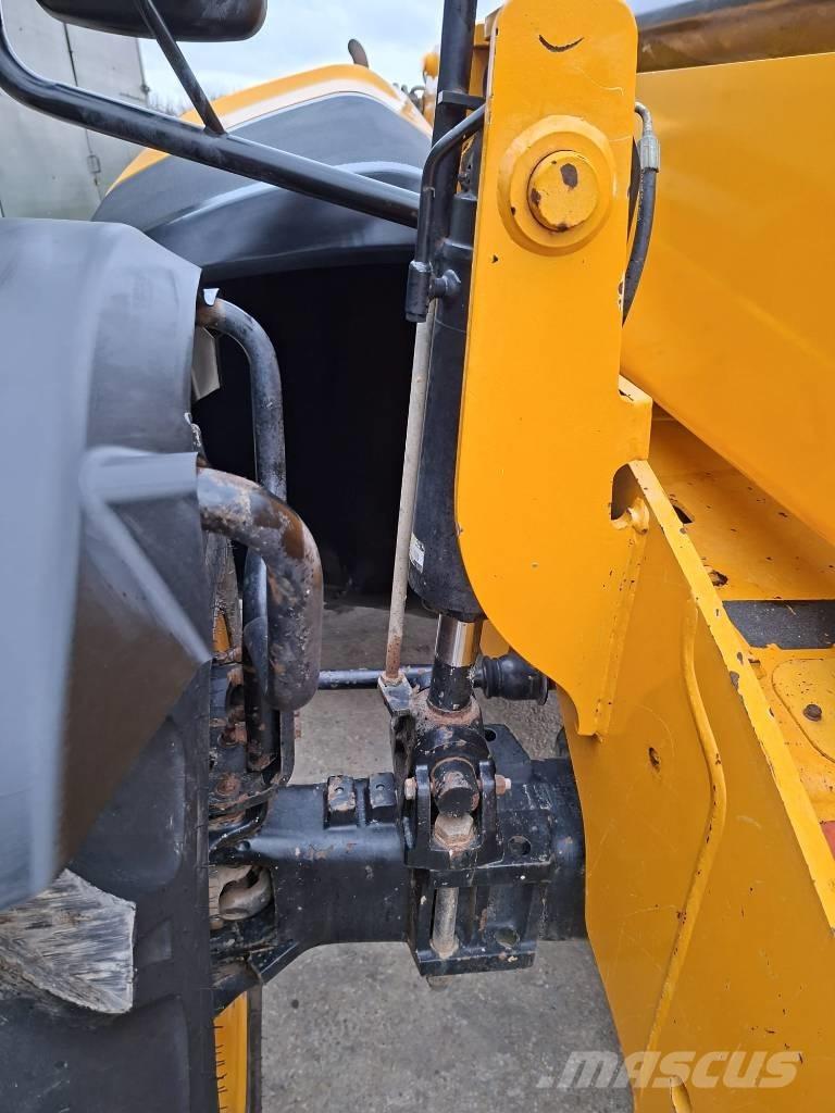 JCB 535-125 Teleskopski viljuškari