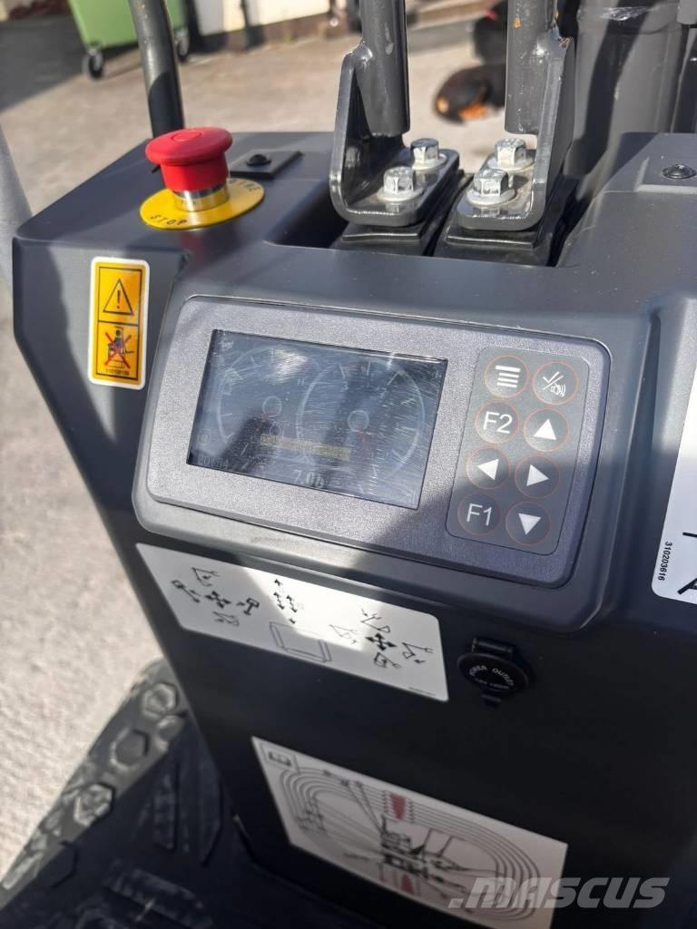 XCMG XE10E Mini bageri < 7t