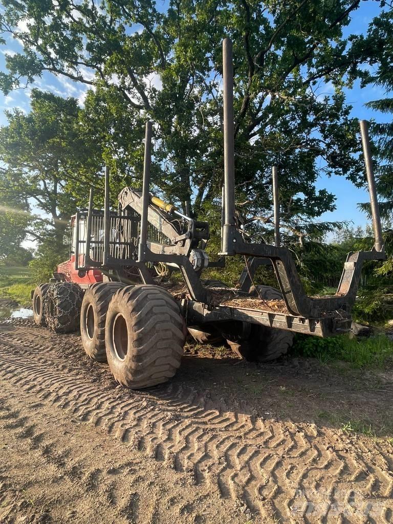 Valmet 890,2 Forvarderi
