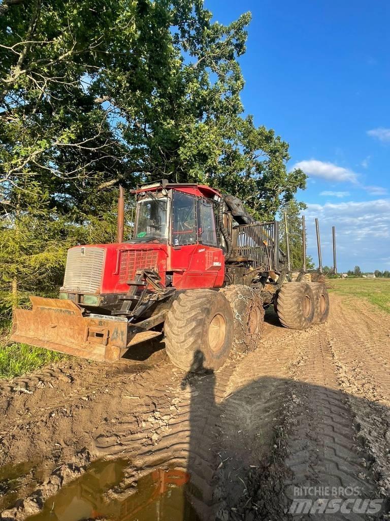 Valmet 890,2 Forvarderi