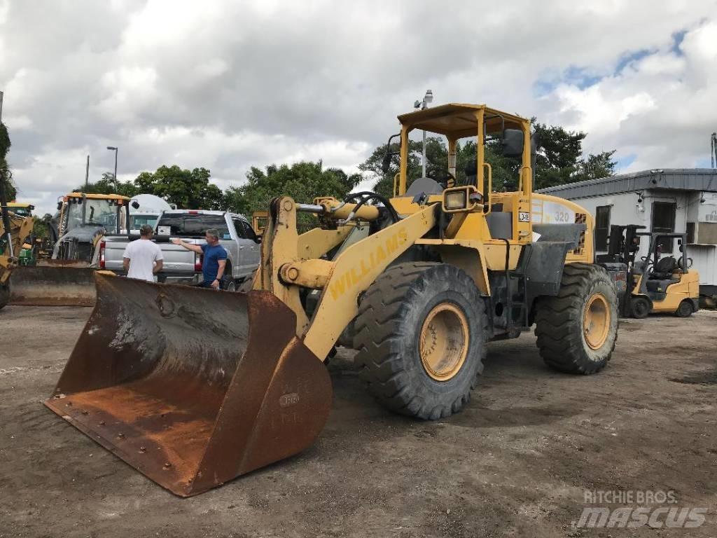 Komatsu WA320-5 Utovarivači na točkove
