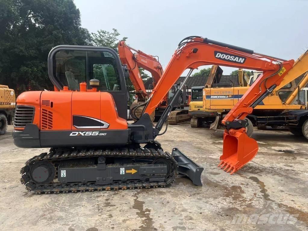 Doosan DX55-9C Mini bageri < 7t