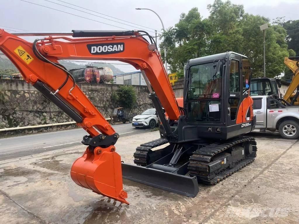 Doosan DX55-9C Mini bageri < 7t