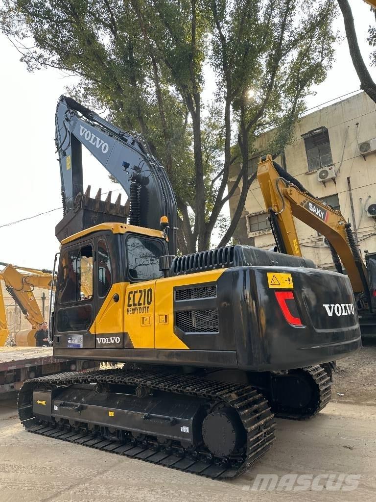 Volvo EC 210 Midi bageri 7t – 12t