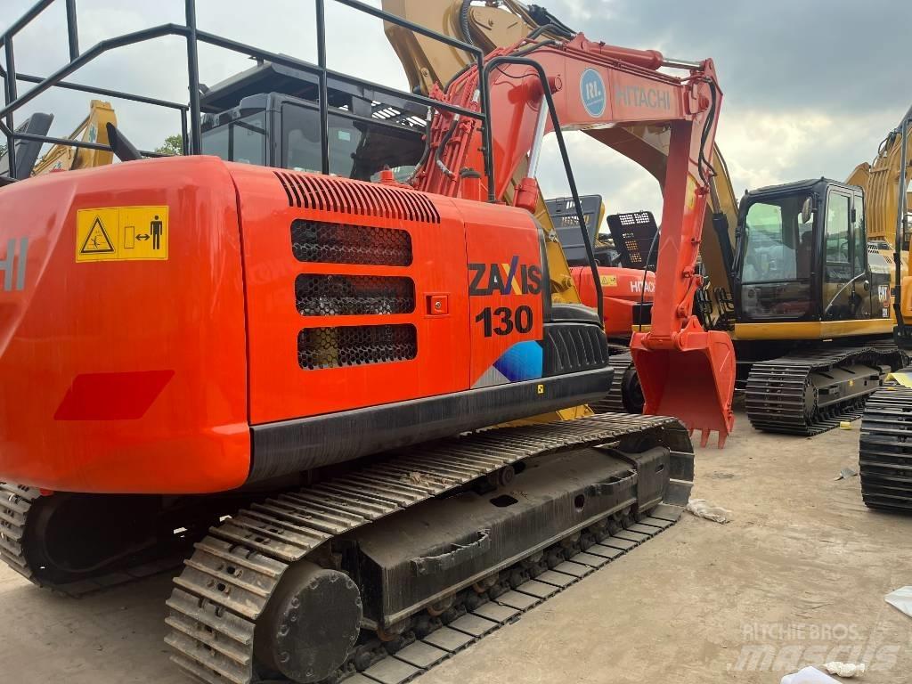 Hitachi ZX 130 Bageri guseničari