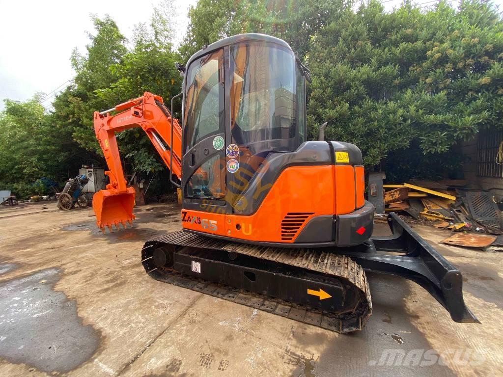 Hitachi ZX 65 U Mini bageri < 7t