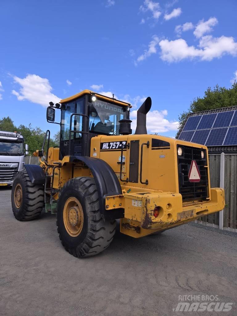Hyundai HL 757-7 Utovarivači na točkove