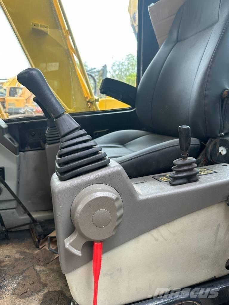 Hyundai 80-7 Bageri guseničari