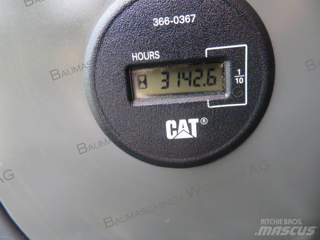 CAT 311 F LRR Bageri guseničari