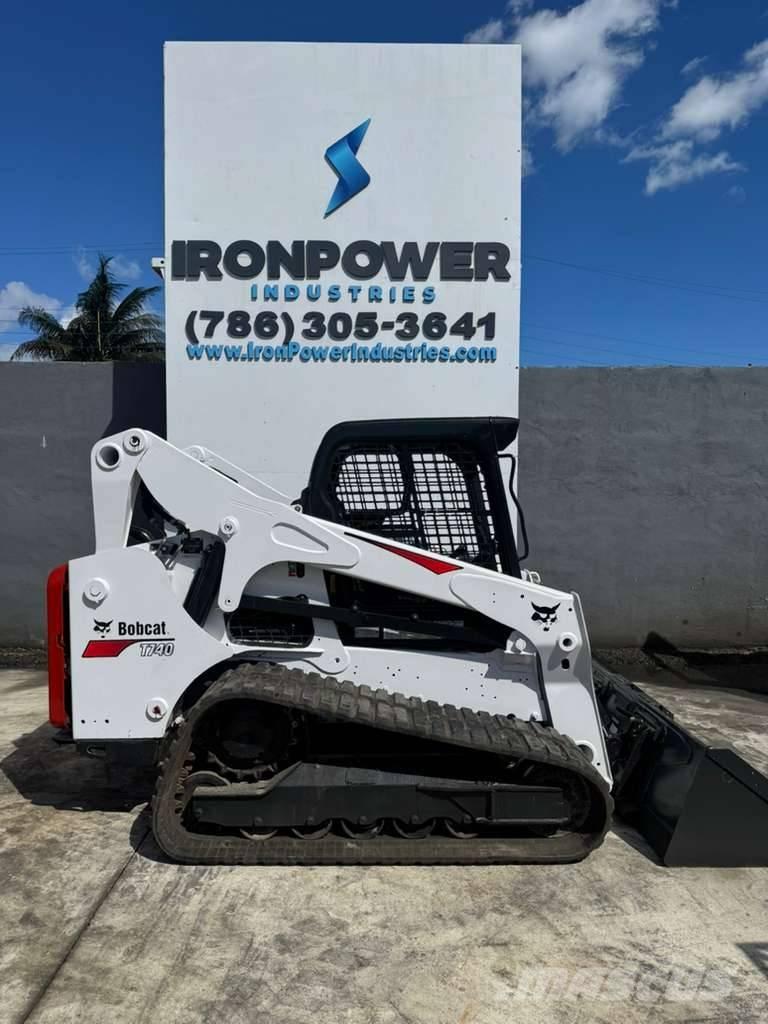 Bobcat T 740 Skid steer mini utovarivači