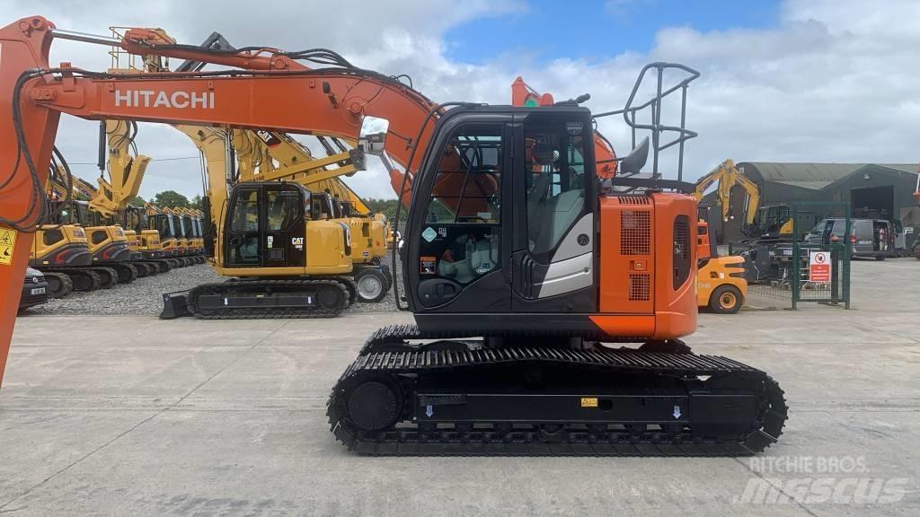 Hitachi ZX 135 US-6 Bageri guseničari