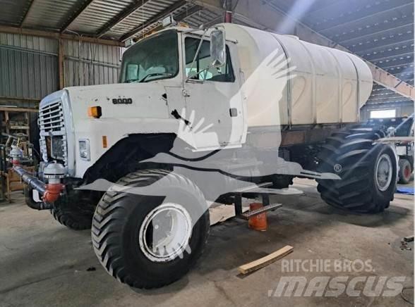 Ford 8000 Kamioni za vodu