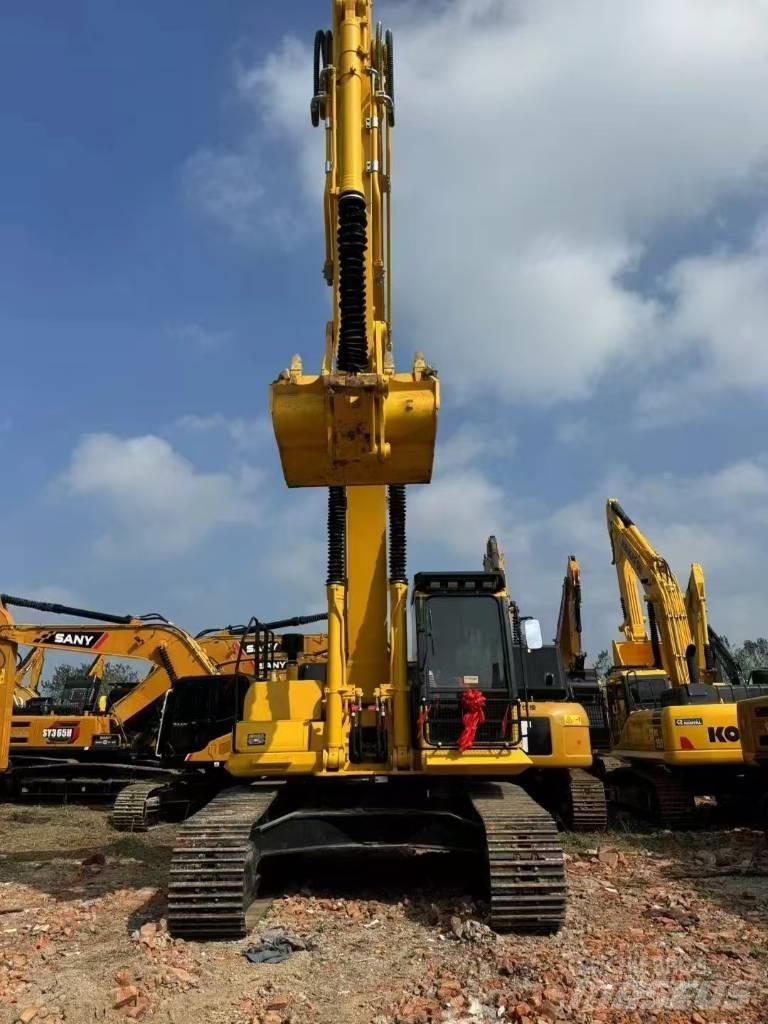 Komatsu 360-7 Bageri guseničari
