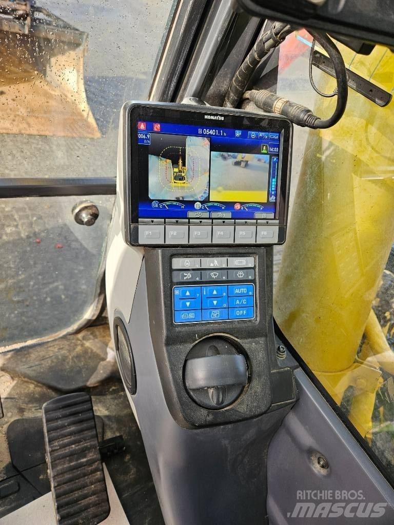 Komatsu PC210LC-11 Bageri guseničari