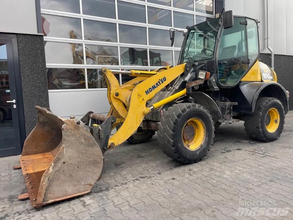 Komatsu WA100 Utovarivači na točkove