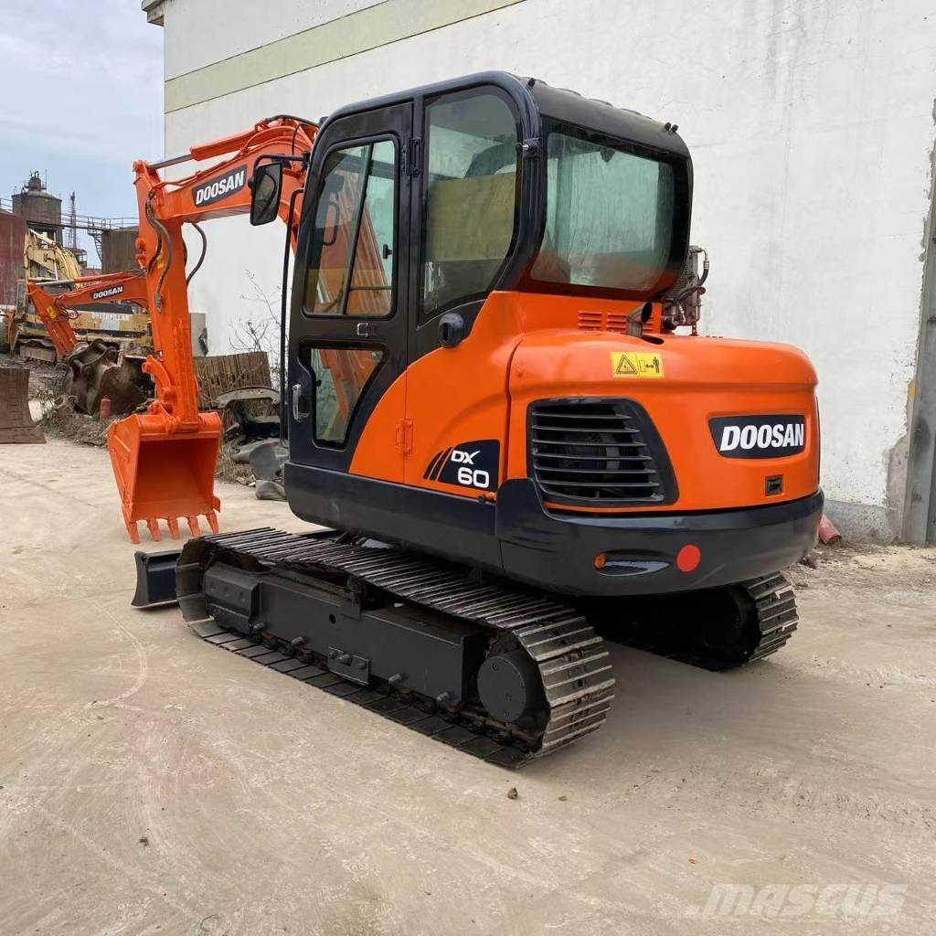 Doosan DX 60-9 C Mini bageri < 7t