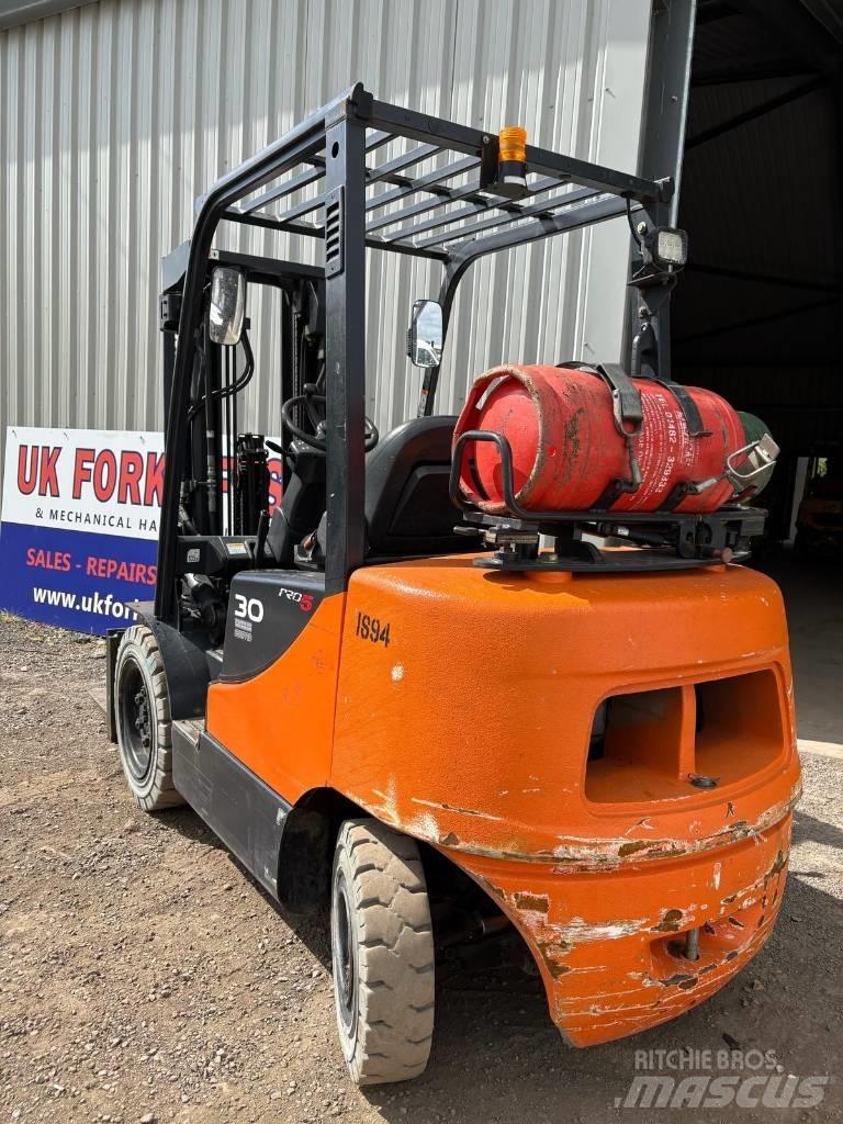 Doosan G 30 E-5 Plinski viljuškari
