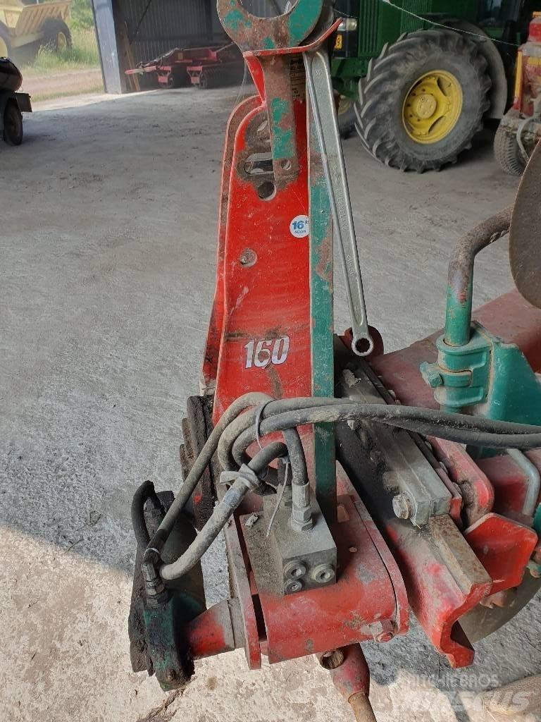 Kverneland E160 Plugovi obrtači