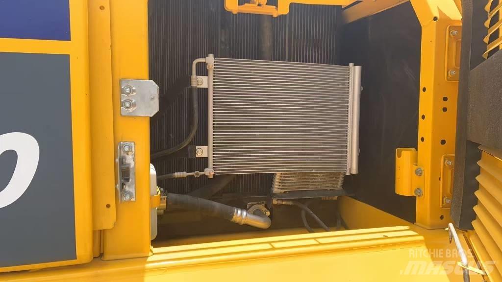 Komatsu PC240 Bageri guseničari