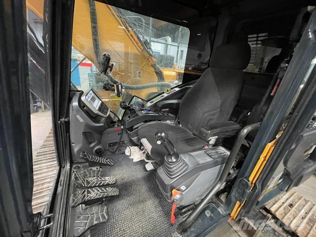 Hyundai HX 260 L Bageri guseničari