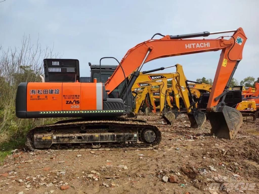 Hitachi ZX200 Bageri guseničari