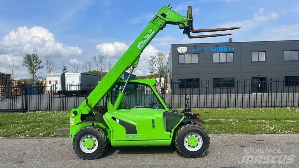 Merlo P25.6 Poljoprivredni teleskopski utovarivači