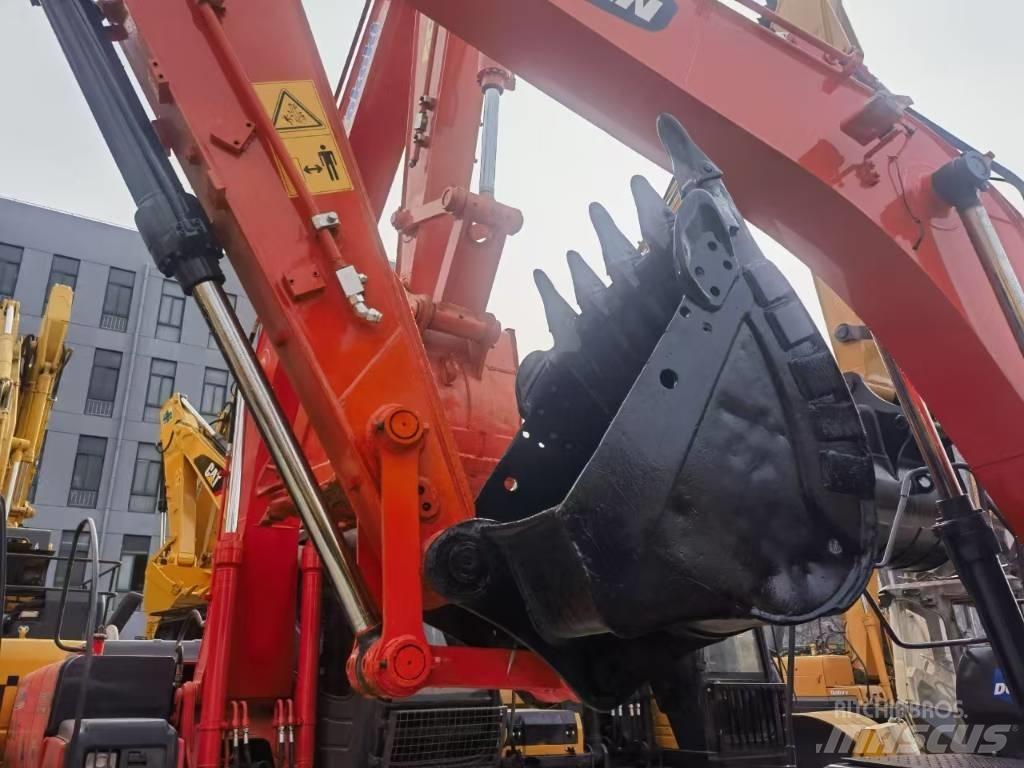 Doosan DX140LC-7 Bageri guseničari