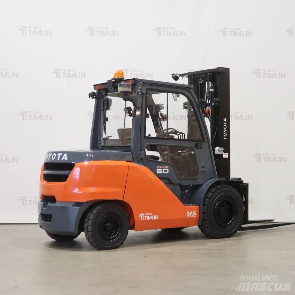 Toyota 40-8FD50N Dizelski viljuškari