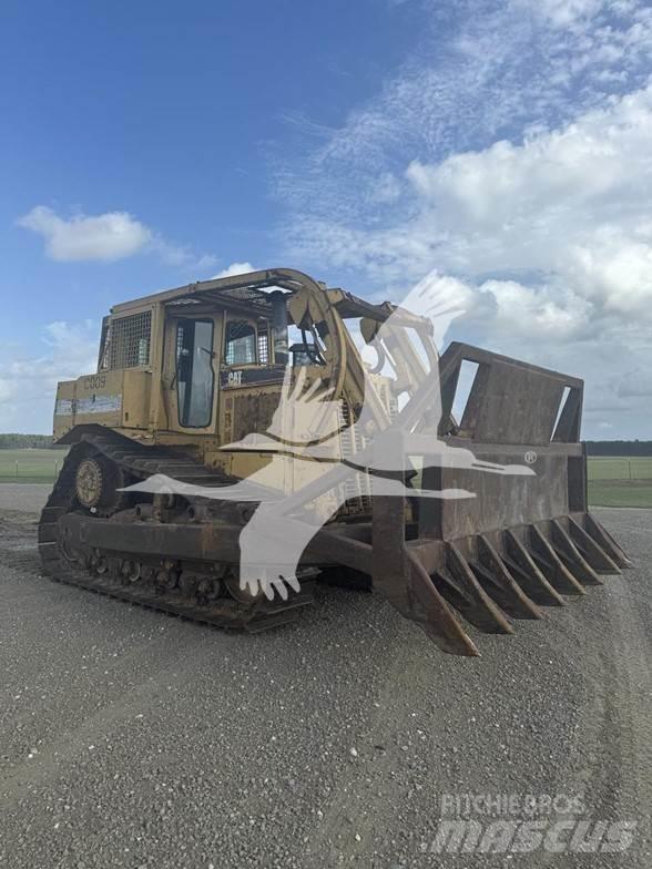 CAT D8R Buldožeri guseničari