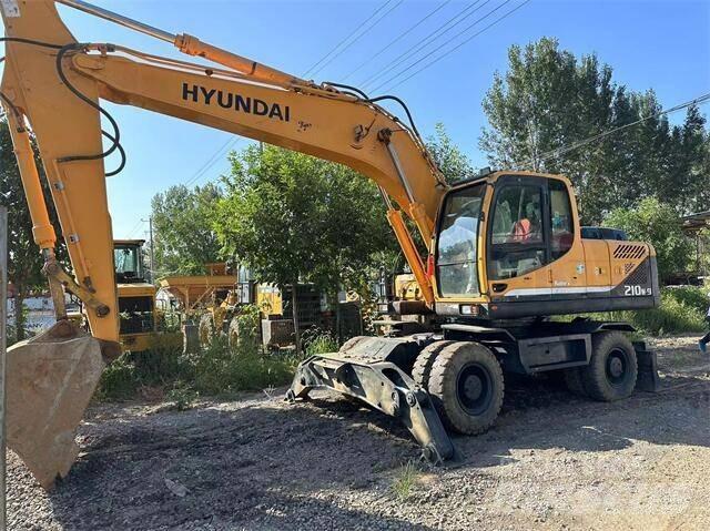 Hyundai 210W Bageri točkaši