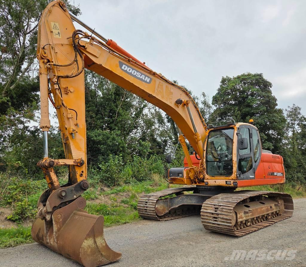 Doosan DX 225 LC Bageri guseničari