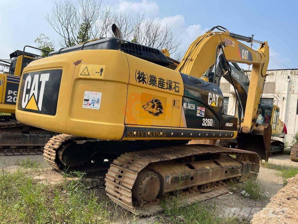 CAT 326 D2 Bageri guseničari