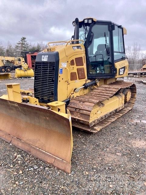 CAT D 3 K 2 LGP Buldožeri guseničari