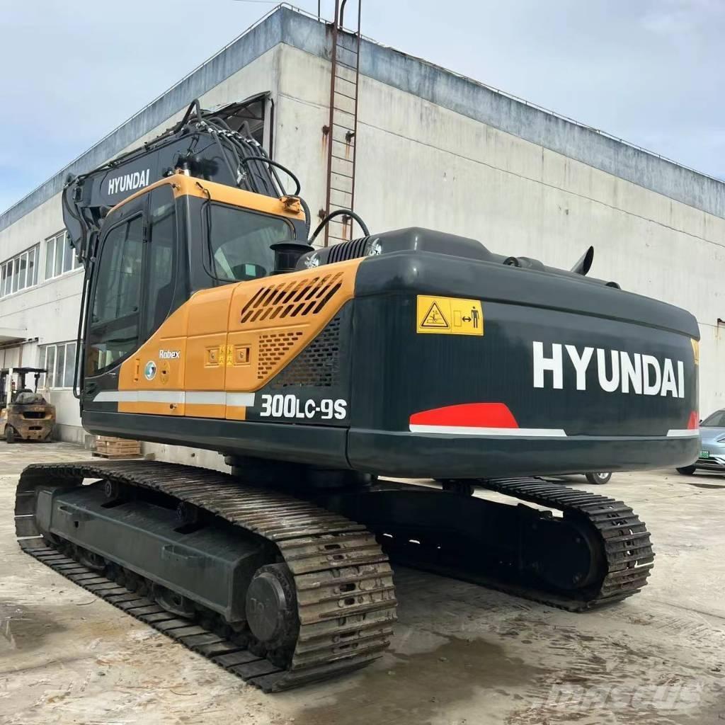 Hyundai R300LC-9S Bageri guseničari