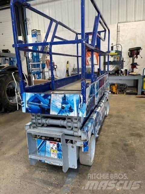 Haulotte Compact 8 Makazaste platforme
