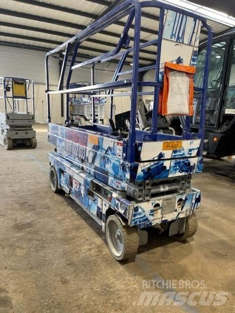 Haulotte Compact 8 Makazaste platforme