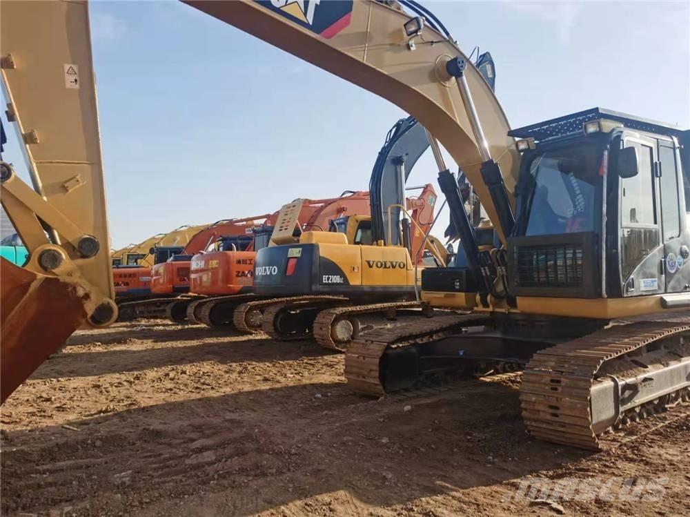 CAT 326D2 Bageri guseničari