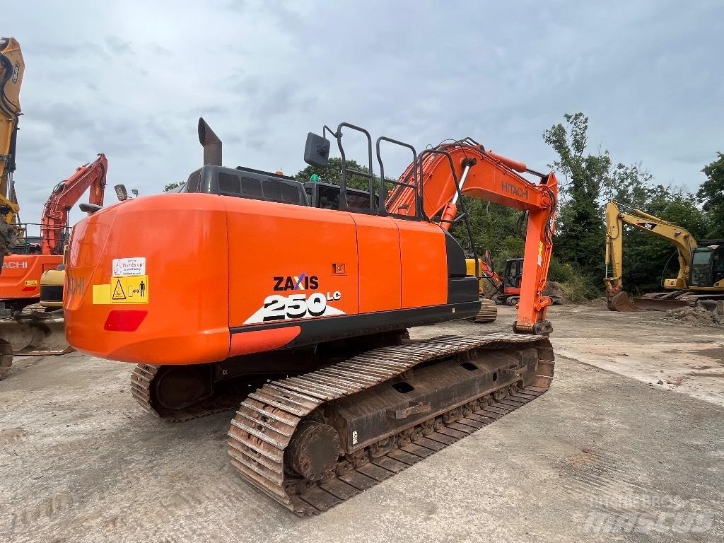 Hitachi ZX 250 LC-6 Bageri guseničari
