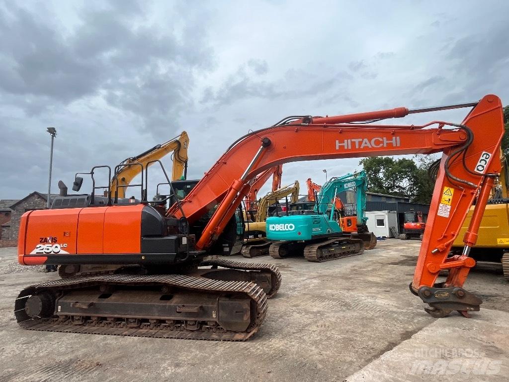 Hitachi ZX 250 LC-6 Bageri guseničari
