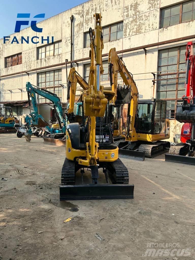 Komatsu PC30mr Mini bageri < 7t