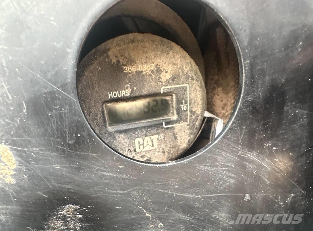 CAT 305 E2 CR Mini bageri < 7t