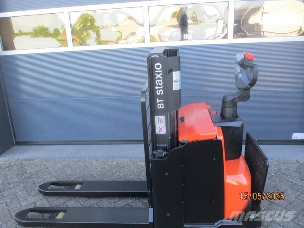 BT SWE 200D Ručni električni viljuškar