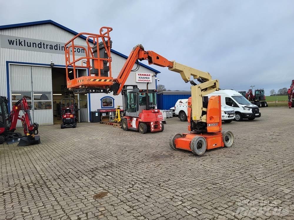 JLG E 300 AJP Zglobne podizne platforme